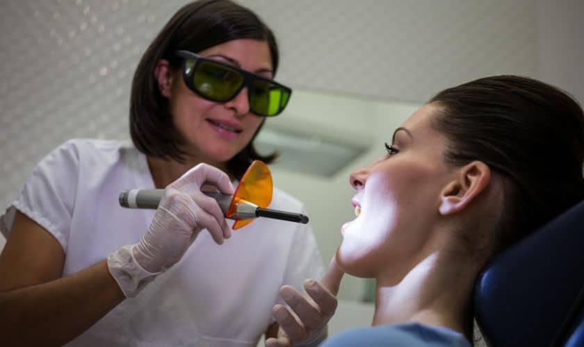 Choosing a Whitening Treatment That Supports Long-Term Dental Health Rochdale