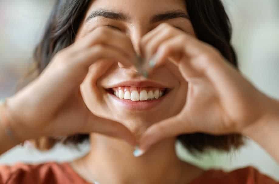Everyday Habits That Can Help Keep Your Smile Brighter for Longer Rochdale